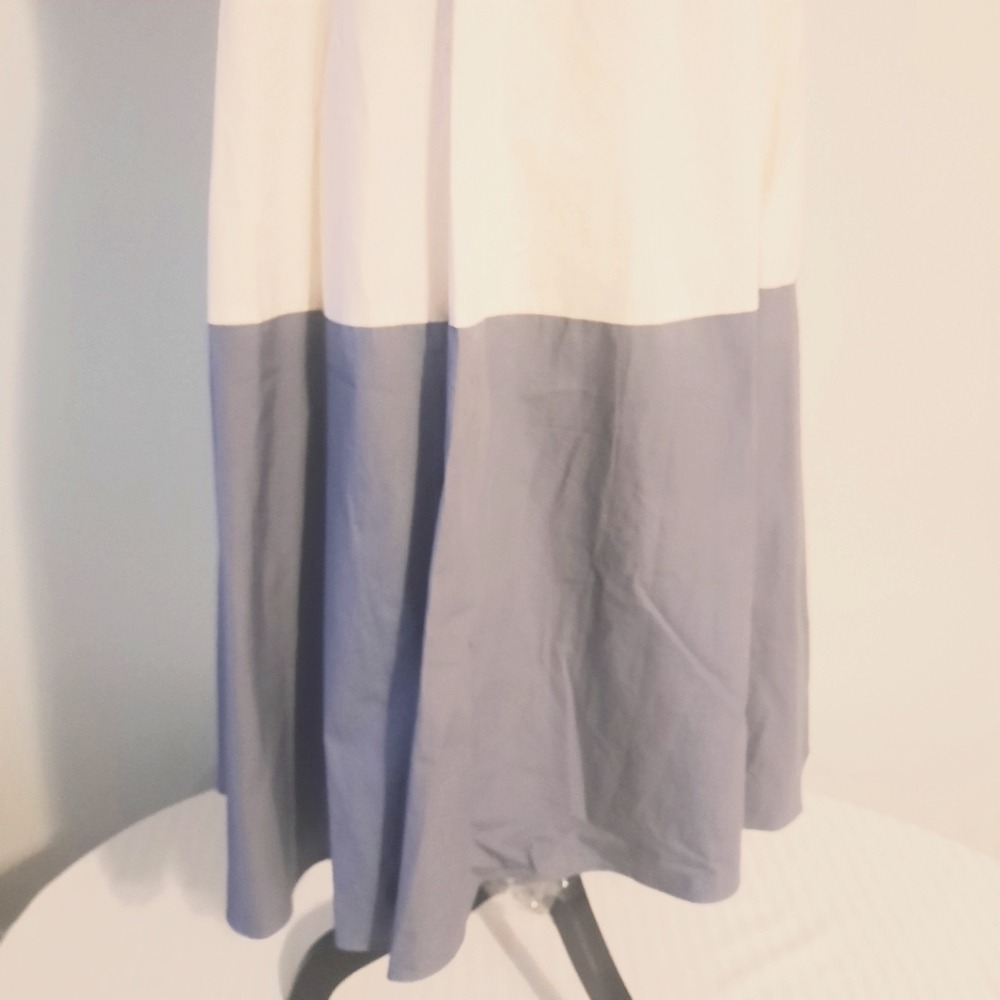 Midi dress Size Small - Picture 10 of 12